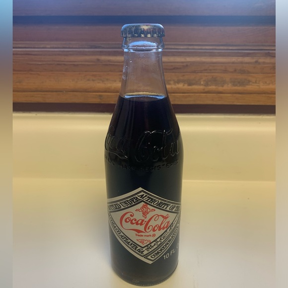 Vintage 1977 Coca Cola Coke 75th anniversary commemorative Glass Bottle, Sealed - Picture 3 of 12